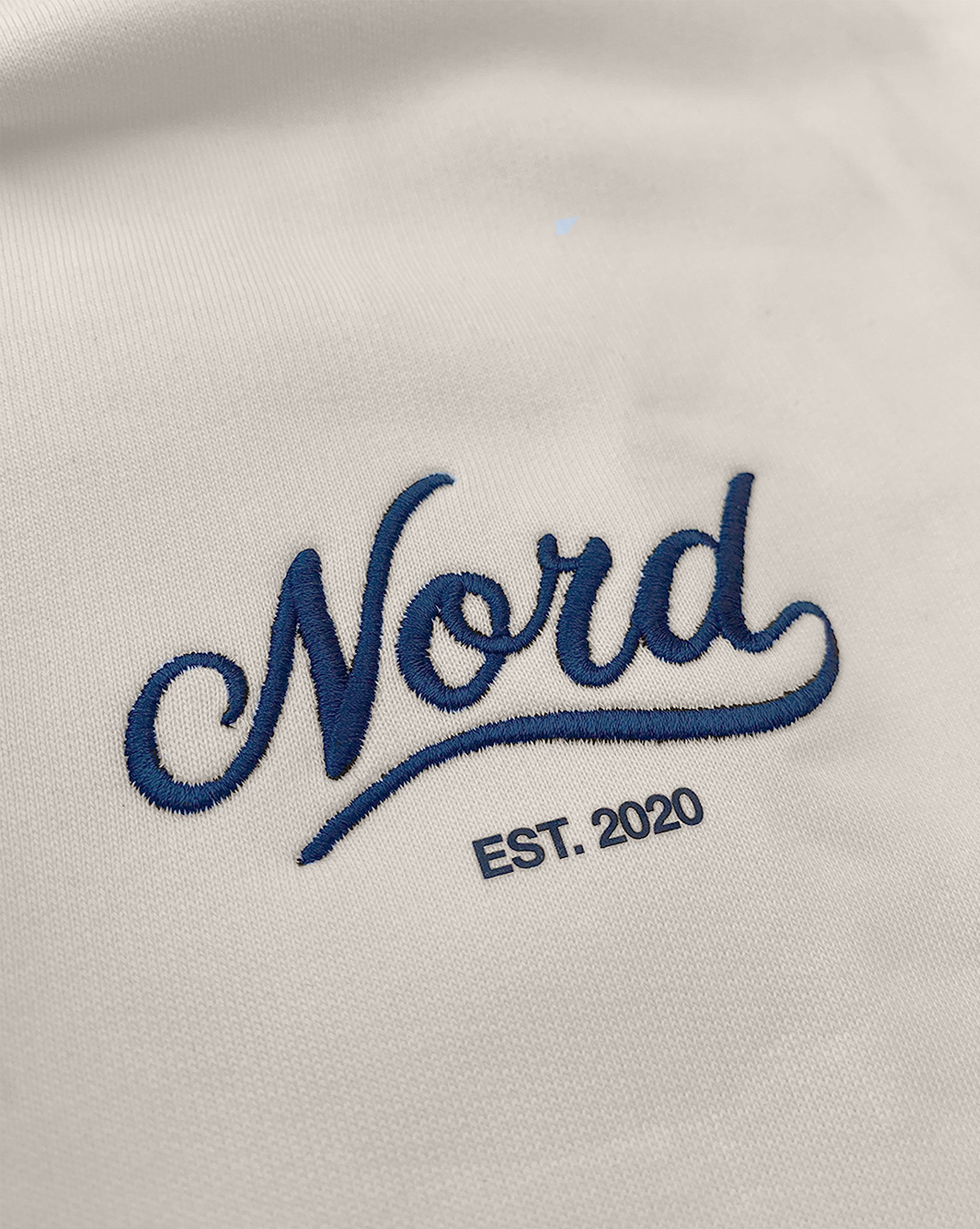 NRD_012_sweatshirt_oversize_nordsignature_ivory_detail.jpg